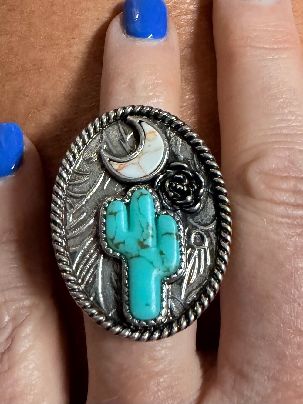 Silver Crescent Moon Oval Ring